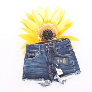 💕American Eagle Outfitters Hi-Rise shorts size 00